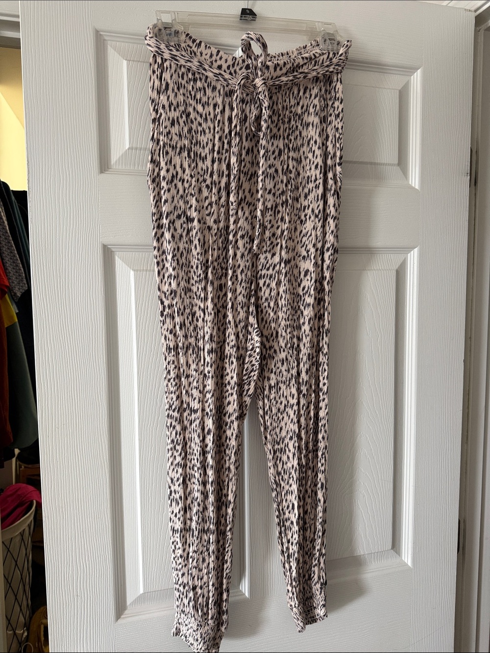 Paperbag Waist Animal Print Jogger Pants - Cream/Black